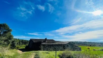 Rustic house in Verges photo 2