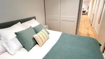 Apartment in Kolon Pasealekua photo 3