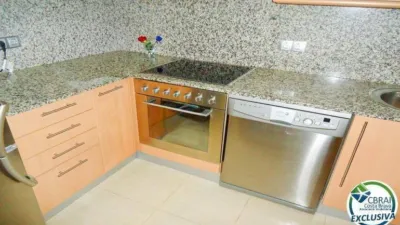 Apartment for sale on Carrer de Torres i Bages photo 4