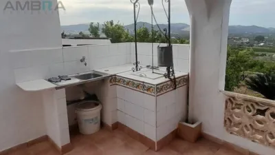 Piso – Pego, la Marina Alta - Más