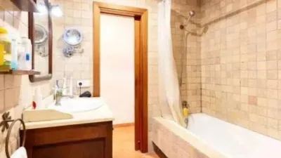 Apartment in El Coll d'en Rabassa photo 22