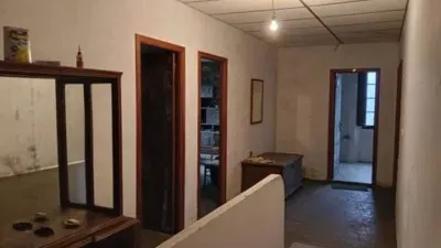 Terraced house in Curtis photo 57