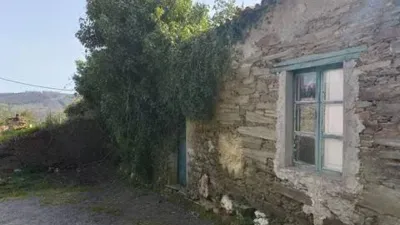 Terraced house in A Chantada (Requeira) photo 2