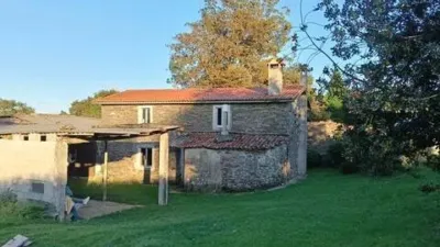 Chalet in A Chantada (Requeira) photo 11