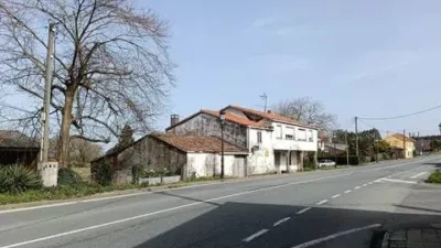 Casa – O Pedrouzo, A Igrexa - Más