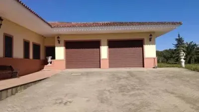 Rustic House in El Castillo de Las Guardas photo 4