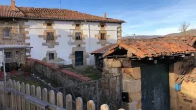 Rustic house on Calle Bo Valdeprado, 31 photo 3
