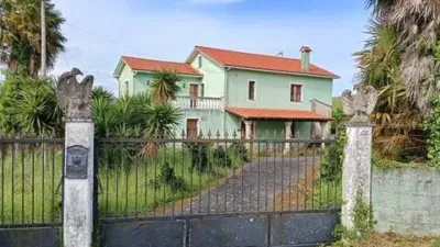 Casa – Betanzos, Porzomillos - Más