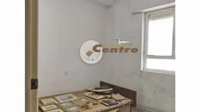 Apartment in La Milagrosa-La Estrella-San Antón photo 10