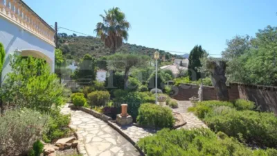 House in Roses photo 22