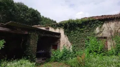 Terraced house on Calle Regueira S-N photo 5
