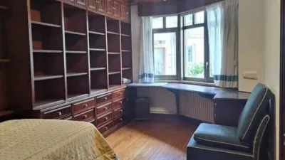 Apartment in the Center-Walled Enclosure photo 9