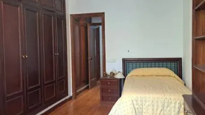Apartment in the Center-Walled Enclosure photo 8