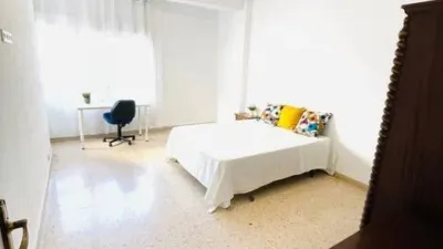 Apartment on Pasos de Santiago Street photo 32