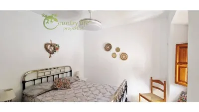 Terraced house in Canillas de Albaida photo 7
