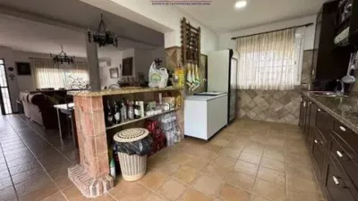 Chalet in Puente Genil photo 12