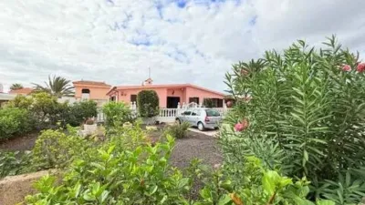 Chalet in Costa del Silencio-Las Galletas photo 25