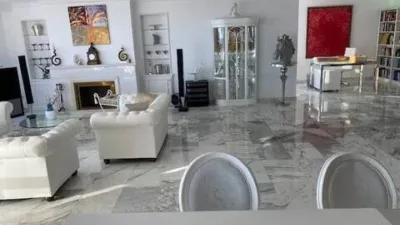 Penthouse on Avinguda de Gabriel Roca photo 10