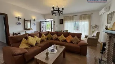 Chalet in Puente Genil photo 10