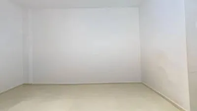Flat in Aldaia photo 4