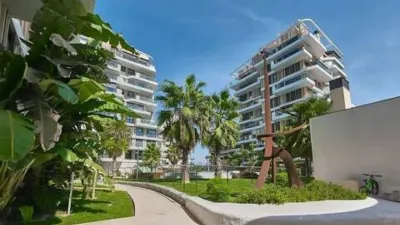Apartment on Avenida del Artista Remigio Soler López photo 2
