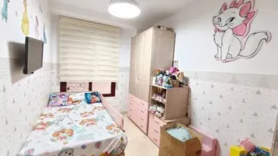 Flat in Aldaia photo 9