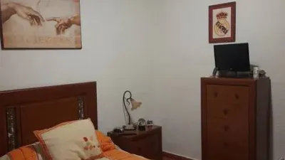 Apartment on Plaza de Toros Street, South Side photo 29