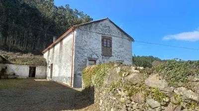 Chalet on Calle Regueira S-N photo 8
