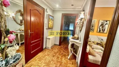Apartment in Ensanche photo 11