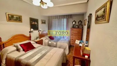 Apartment in Ensanche photo 13