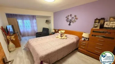Apartment on Carrer de Madrid photo 13
