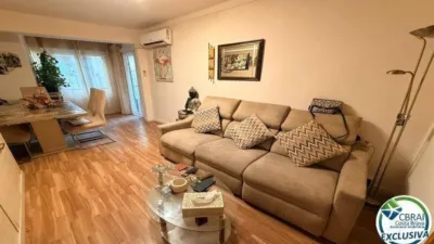 Apartment on Carrer de Madrid photo 6