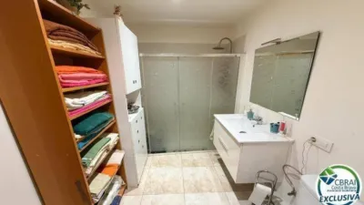 Apartment on Carrer de Madrid photo 19