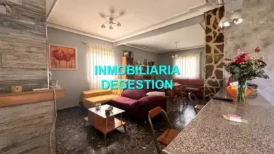 Chalet in Linares photo 24