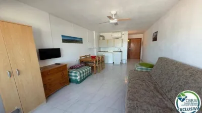 Apartment in Passatge Delta Muga photo 7