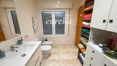 Apartment in Centre photo 18