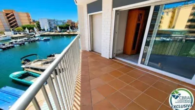 Apartment on Carrer del Cap de la Gola photo 14