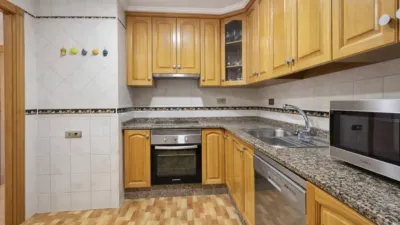 Apartment on Carrer Elche photo 10