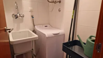 Apartment on Carrer de Joanot Martorell photo 25