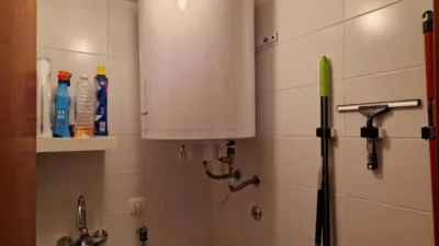 Apartment on Carrer de Joanot Martorell photo 24
