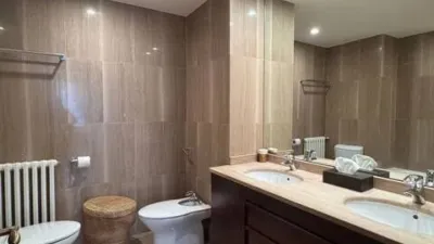 Piso en alquiler en Ensanches - Zabalguneak, Ensanches - Zabalguneak (Pamplona - Iruña) de 1.500 €<span>/mes</span>