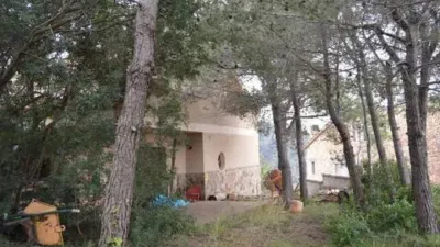 Chalet in Torrelles de Llobregat photo 7
