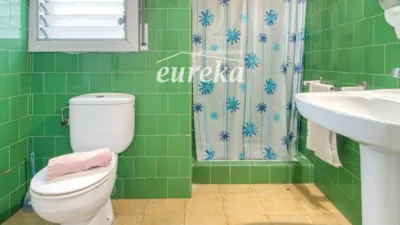 Apartment in Port Esportiu-Canyelles-Puig Rom photo 15