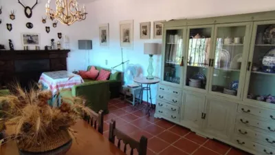 Chalet for sale in El Castillo de Las Guardas photo 2
