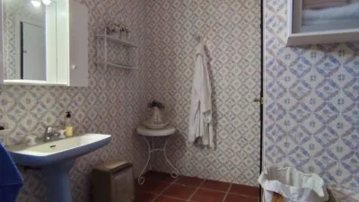 Chalet for sale in El Castillo de Las Guardas photo 31