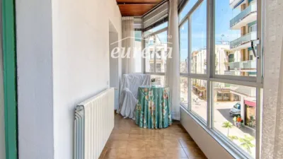 Apartment in Port Esportiu-Canyelles-Puig Rom photo 2