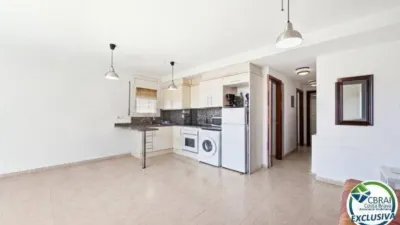 Apartment on Carrer de la Roca Llarga photo 2