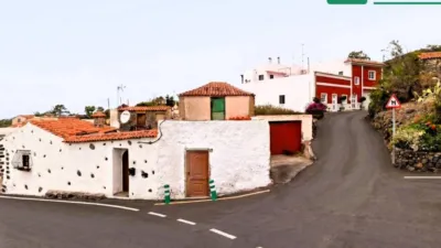Terraced House in Aripe photo 34