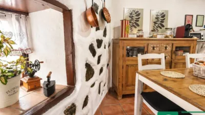 Terraced House in Aripe photo 28