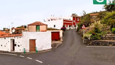Terraced House in Aripe photo 31